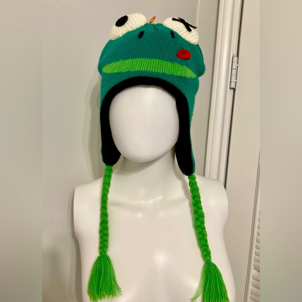 Laplander Beanie Cap - Bioworld - New Frog Wink Plush Eyes w/Loop unisex